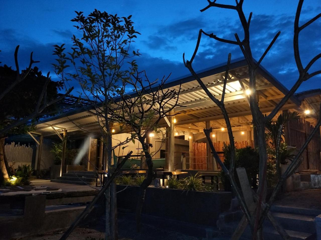 Sea Sand House Resort Klong Wan Buitenkant foto