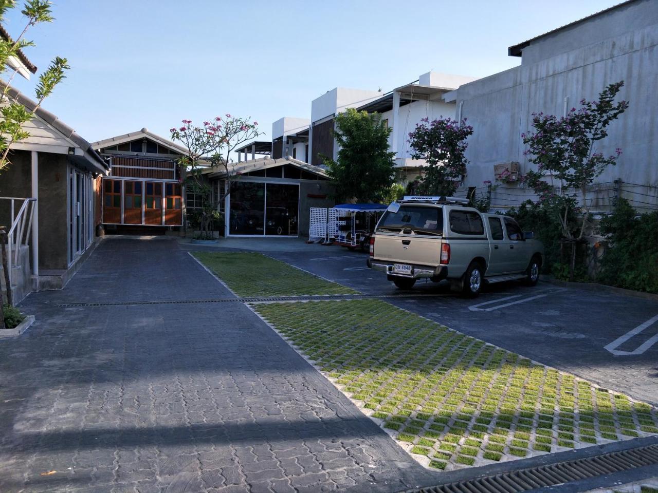 Sea Sand House Resort Klong Wan Buitenkant foto