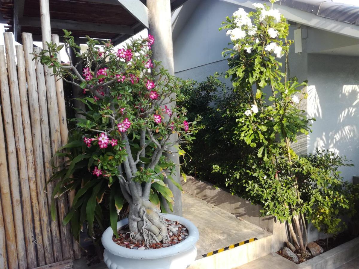 Sea Sand House Resort Klong Wan Buitenkant foto
